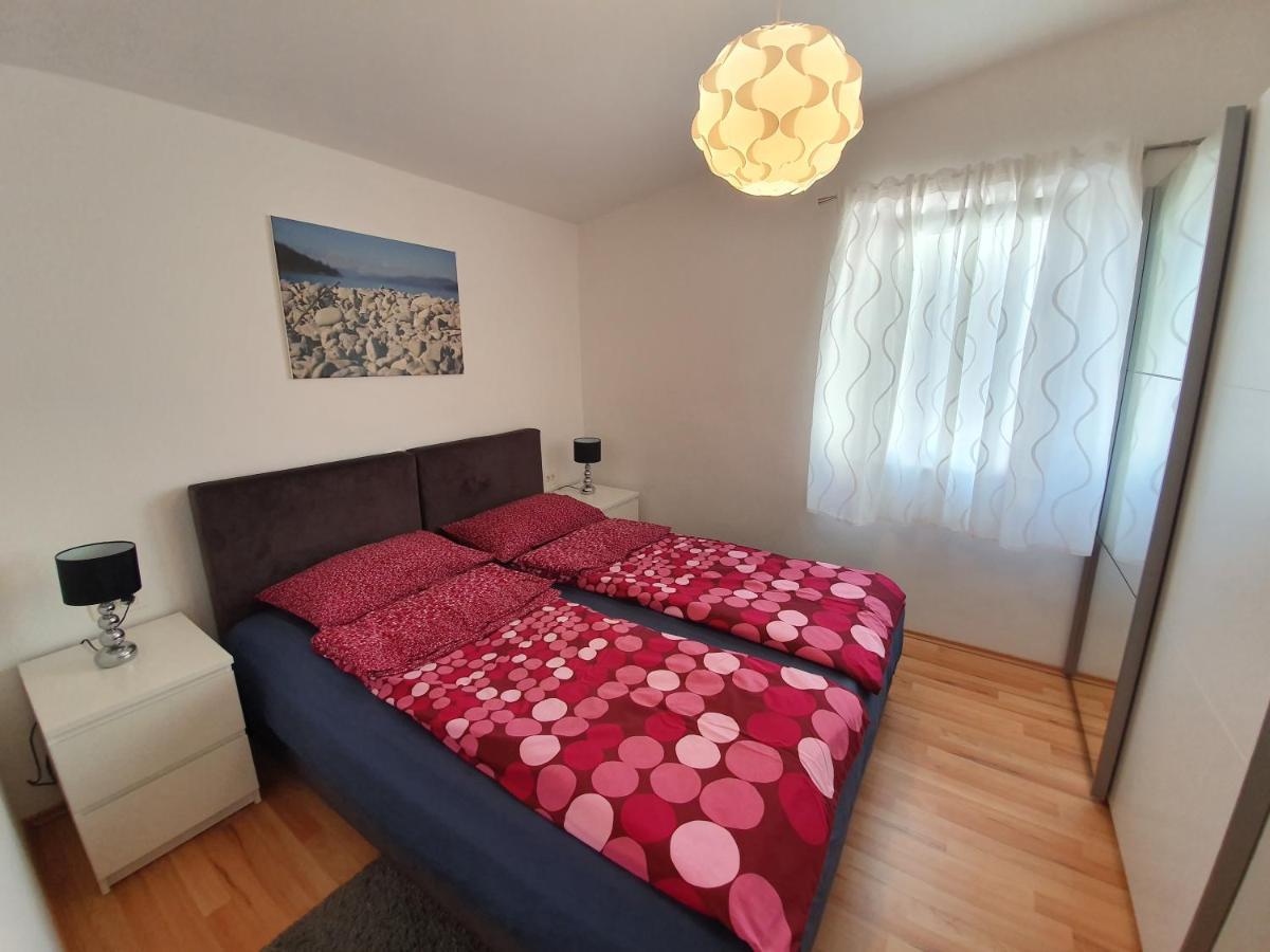 Comfortable Family Apt Iris 20M From Beach In Мандре Экстерьер фото